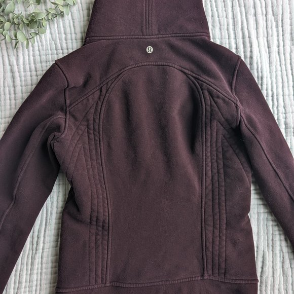 Lululemon Moving Meditation Jacket - Picture 5 of 10